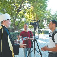 Интервью муфтия шейха Равиля Гайнутдина местному телеканалу
