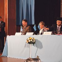 Президент Татарстана Рустам Минниханов выступил на Курултае крымско-татарского народа